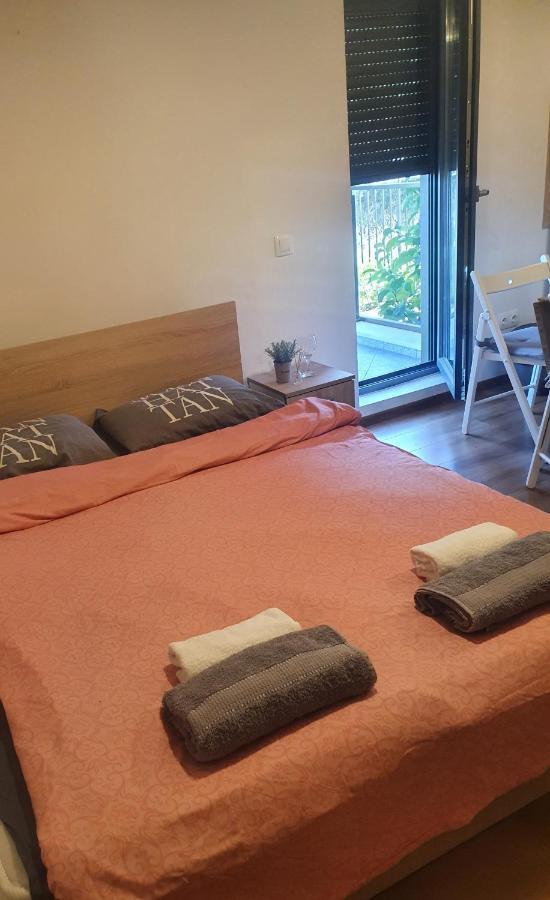 Idea Lux Apartment София Екстериор снимка